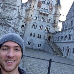 Meet your Posher, Chris